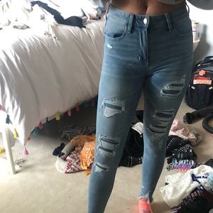 American Eagle Light Wash Ripped Jeans